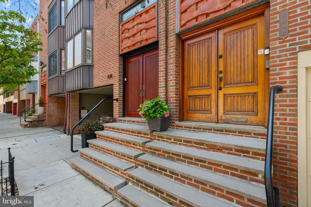 830 LOMBARD STREET Unit: A