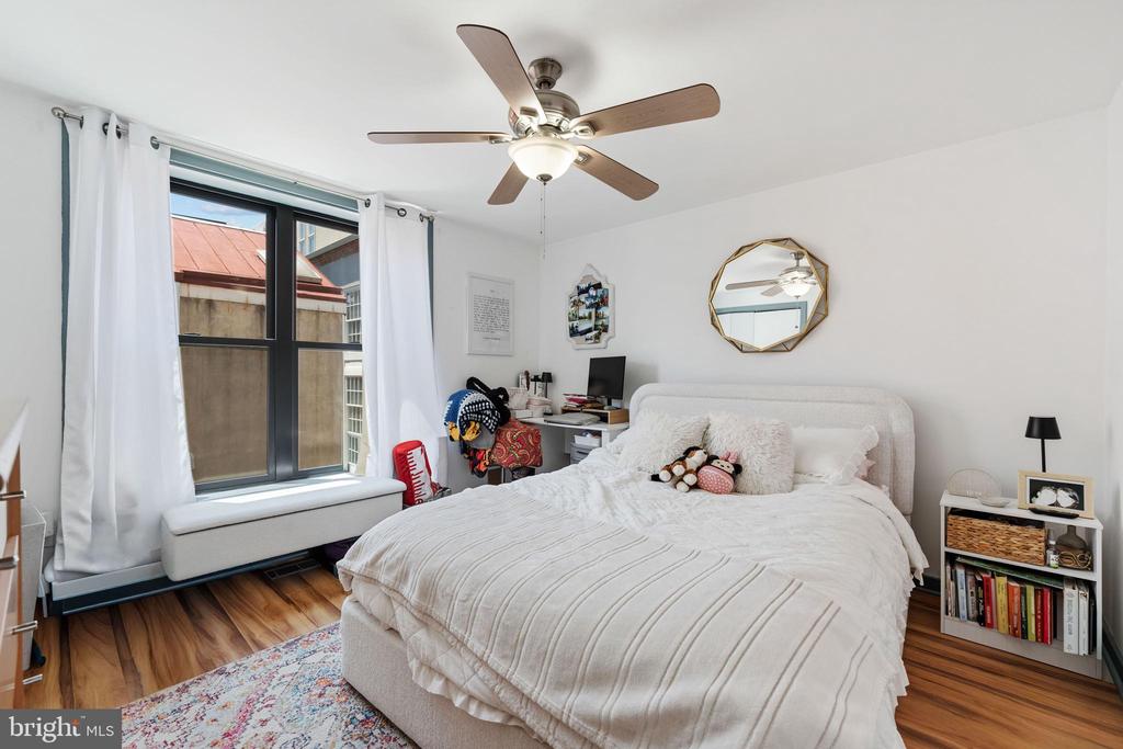 830 LOMBARD STREET Unit: A