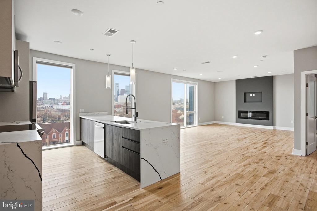 1000 W GIRARD AVENUE Unit: 419