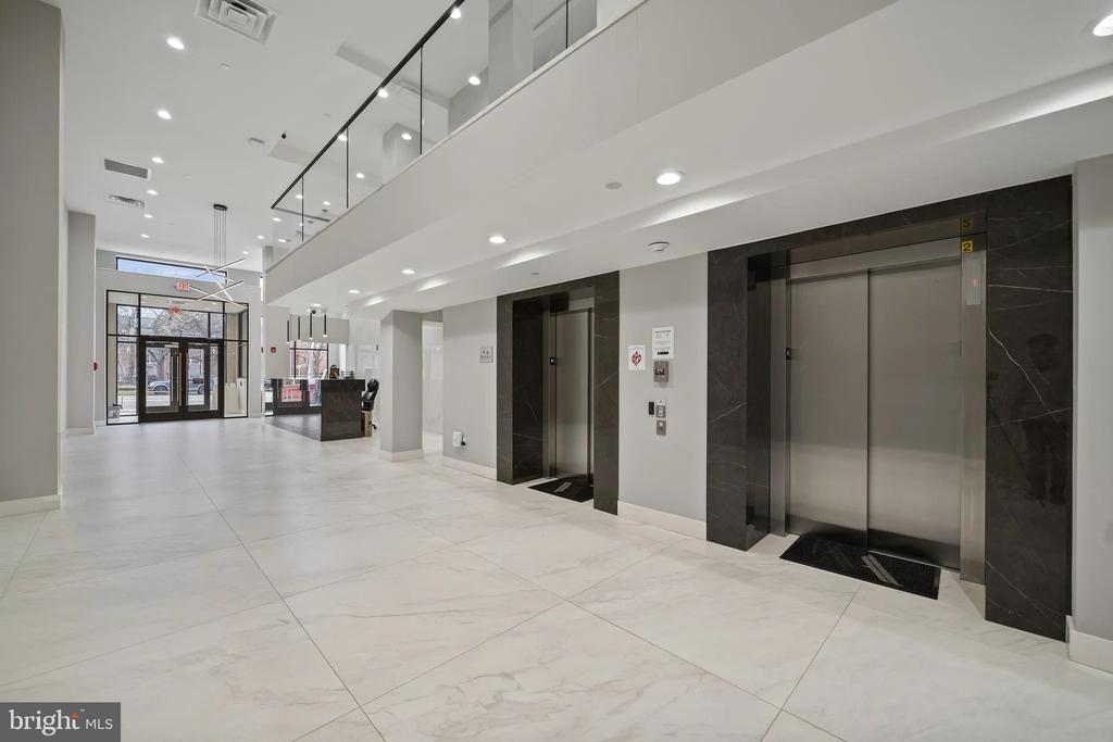 1000 W GIRARD AVENUE Unit: 419