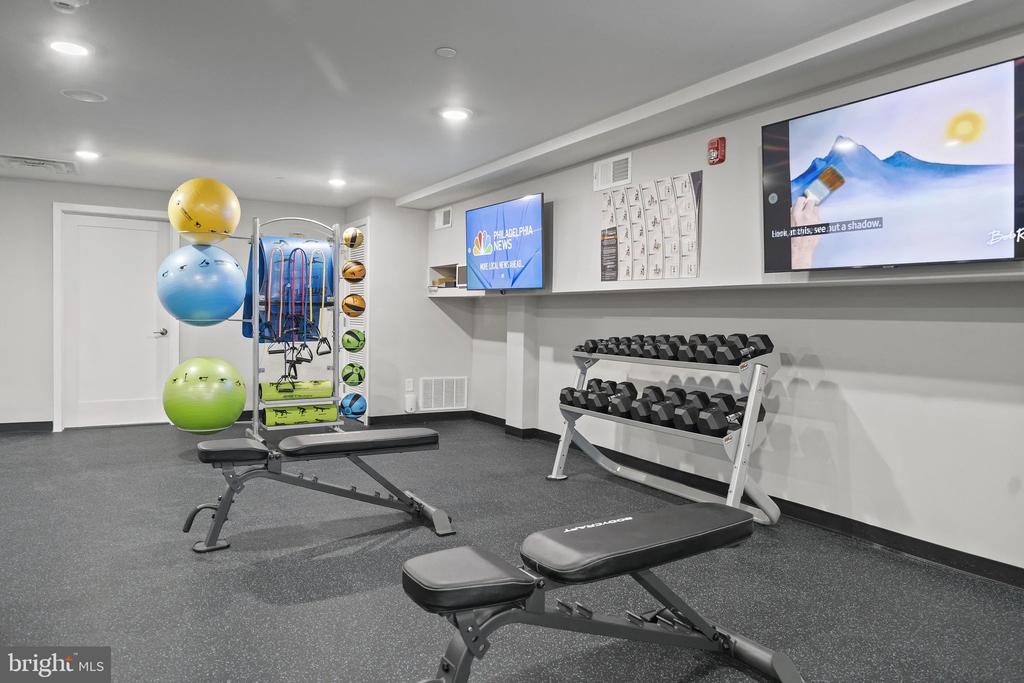 1000 W GIRARD AVENUE Unit: 419