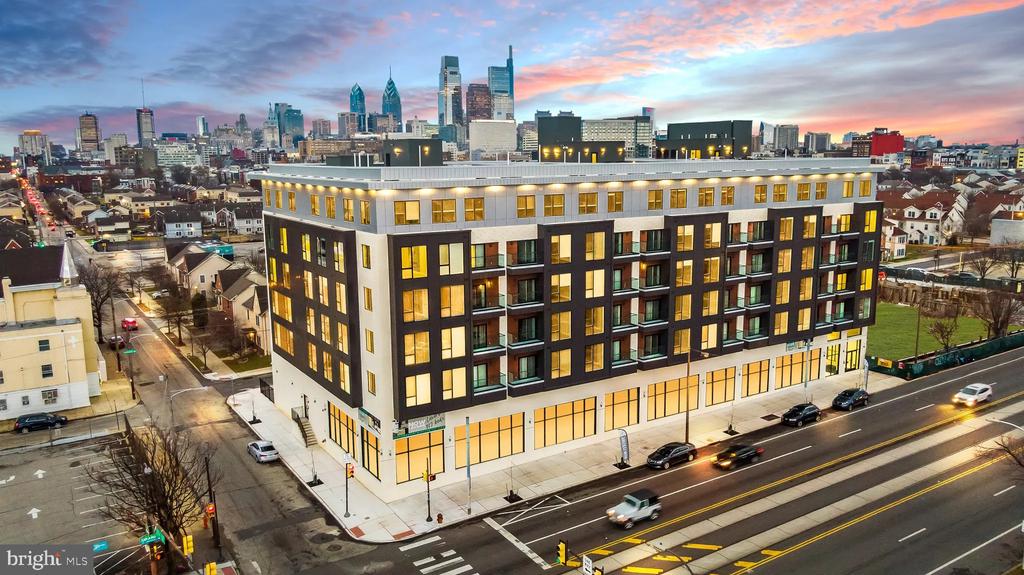 1000 W GIRARD AVENUE Unit: 419