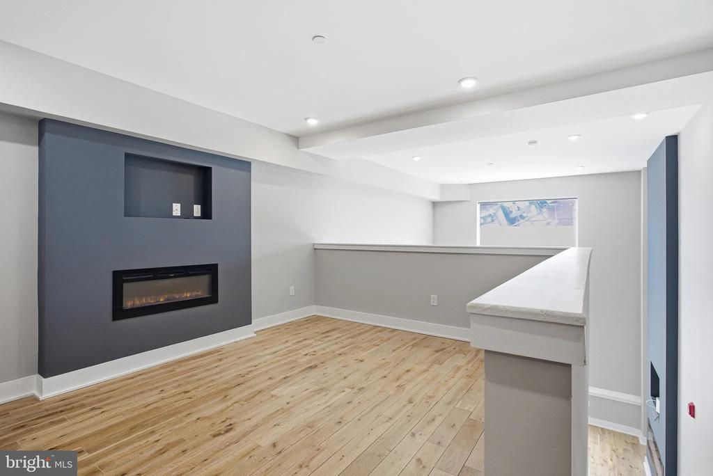 1000 W GIRARD AVENUE Unit: 419