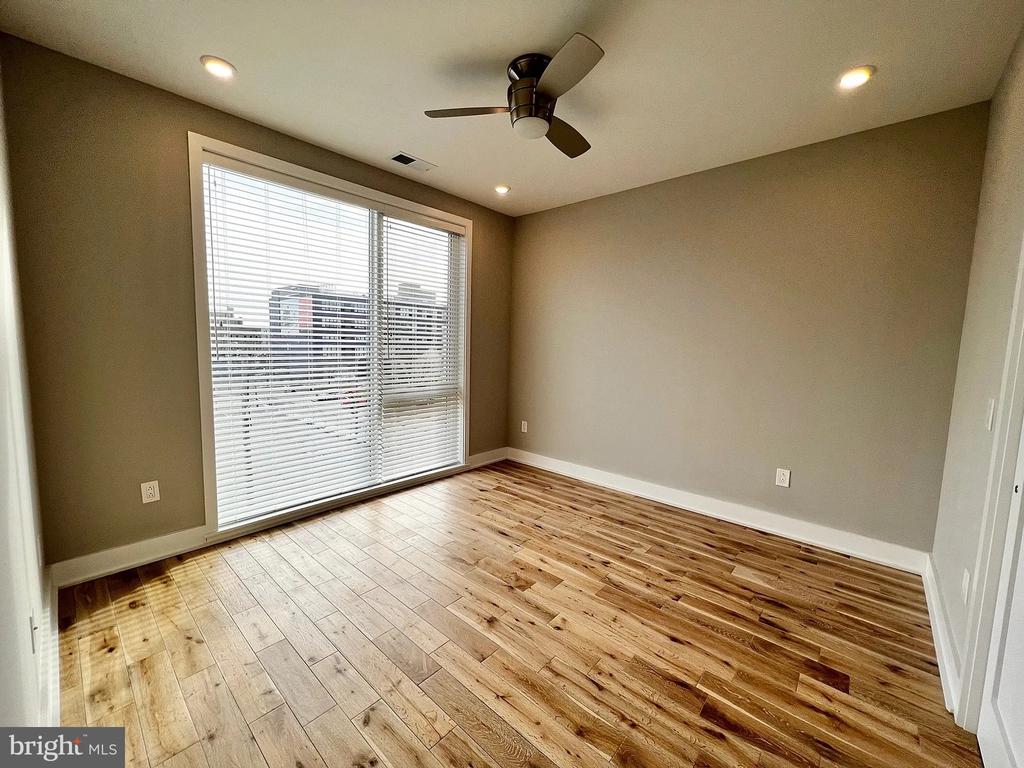 1000 W GIRARD AVENUE Unit: 419