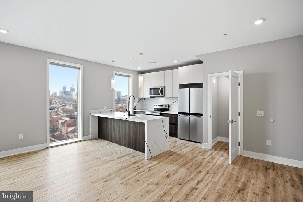 1000 W GIRARD AVENUE Unit: 419