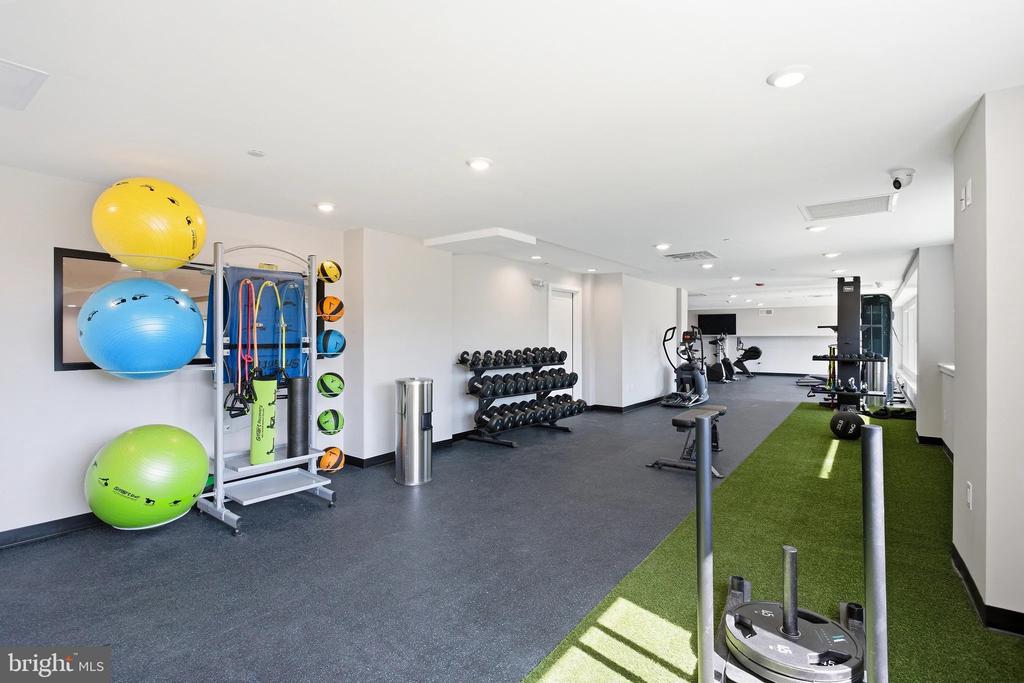 1000 W GIRARD AVENUE Unit: 419