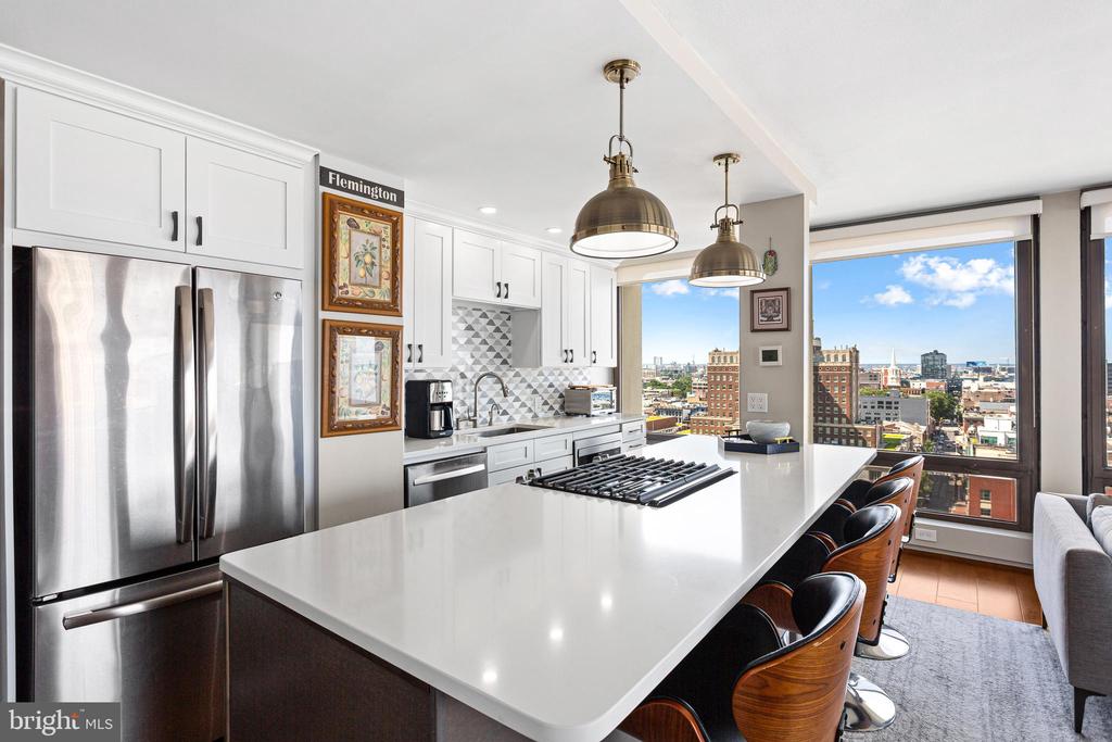 200 LOCUST STREET Unit: 16DN