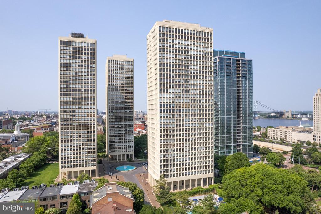 200 LOCUST STREET Unit: 16DN