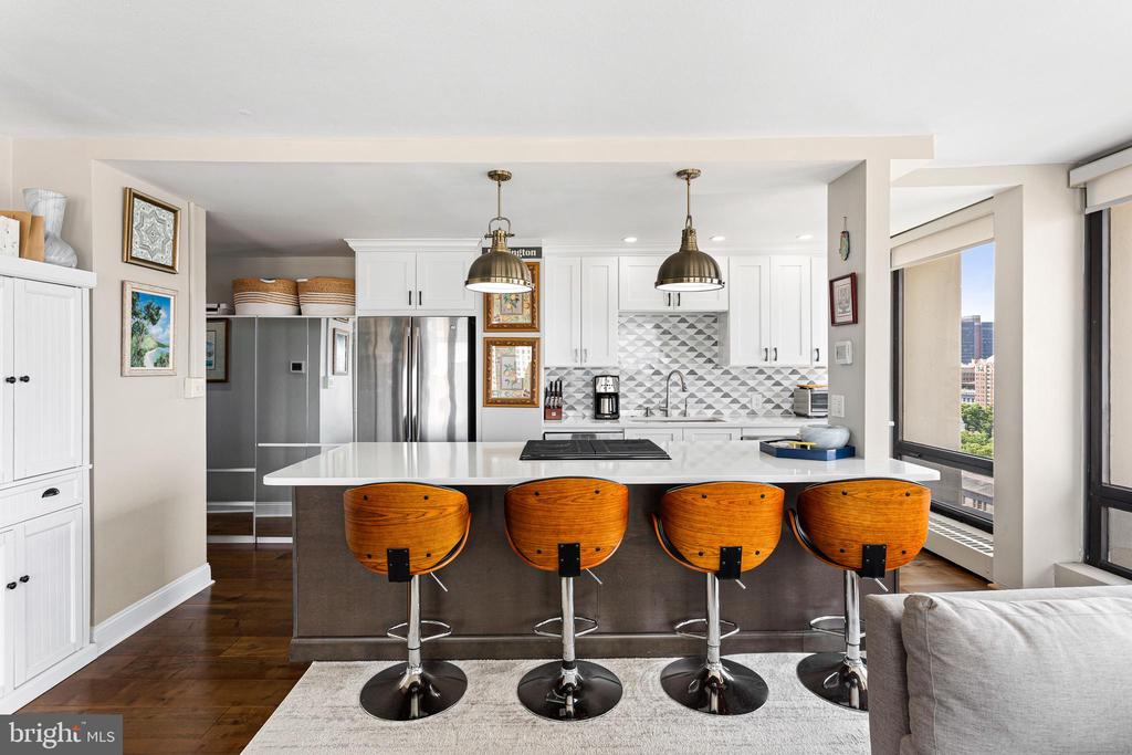 200 LOCUST STREET Unit: 16DN