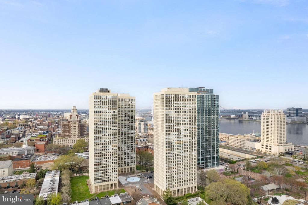 200 LOCUST STREET Unit: 16DN