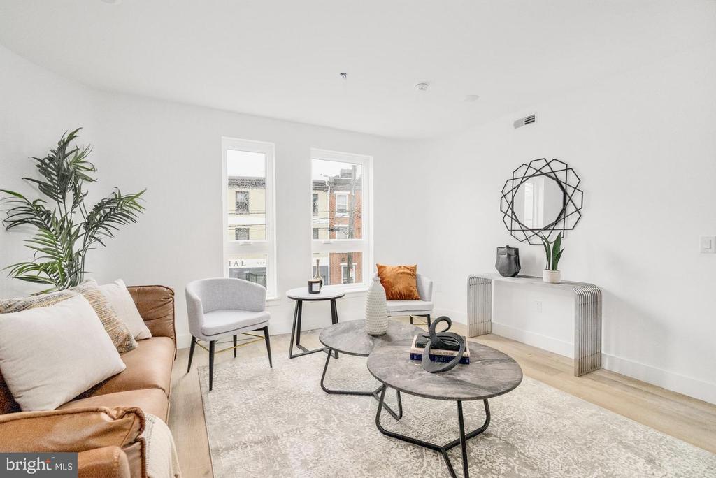 1540 FRANKFORD AVENUE Unit: - UNIT 3C