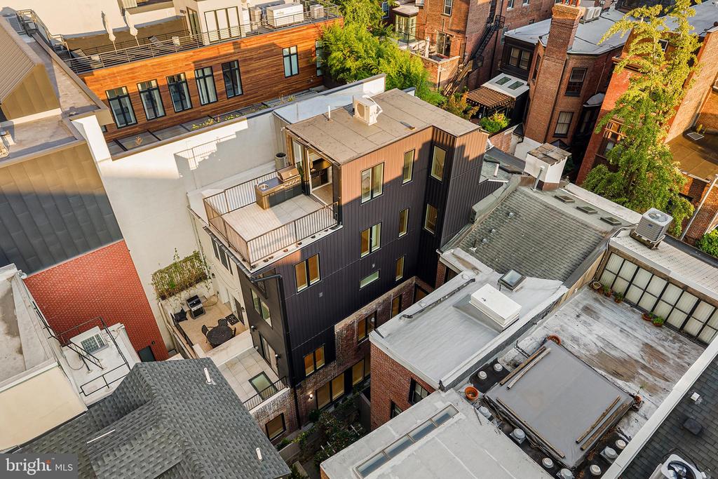 1923 MANNING STREET