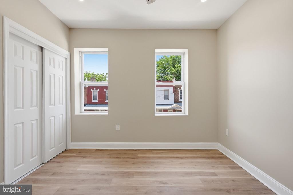 865 N 47TH STREET Unit: 2