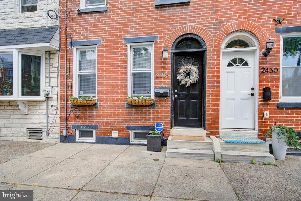 2448 CEDAR STREET