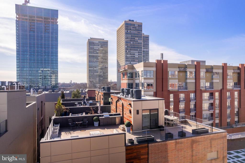 141 S HANCOCK STREET