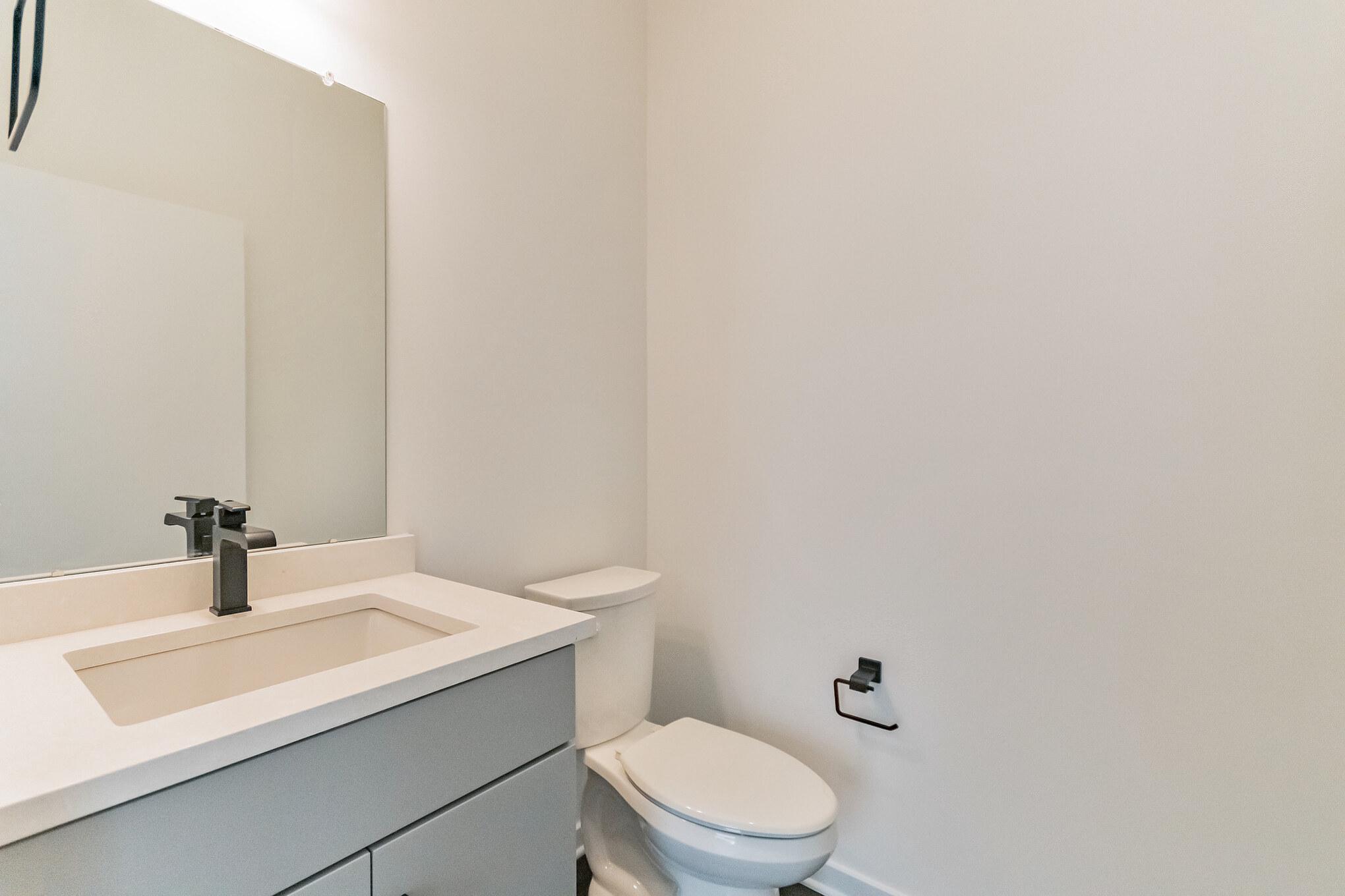 3111 PARKVIEW WALK