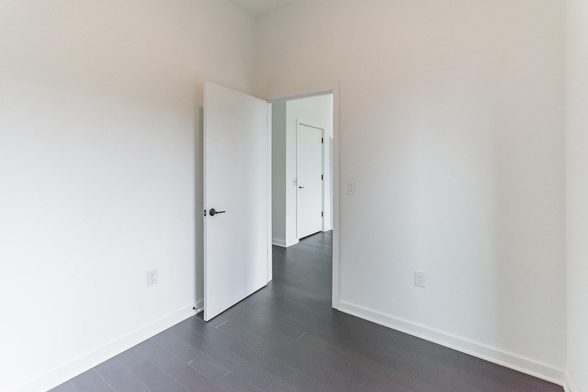 3111 PARKVIEW WALK