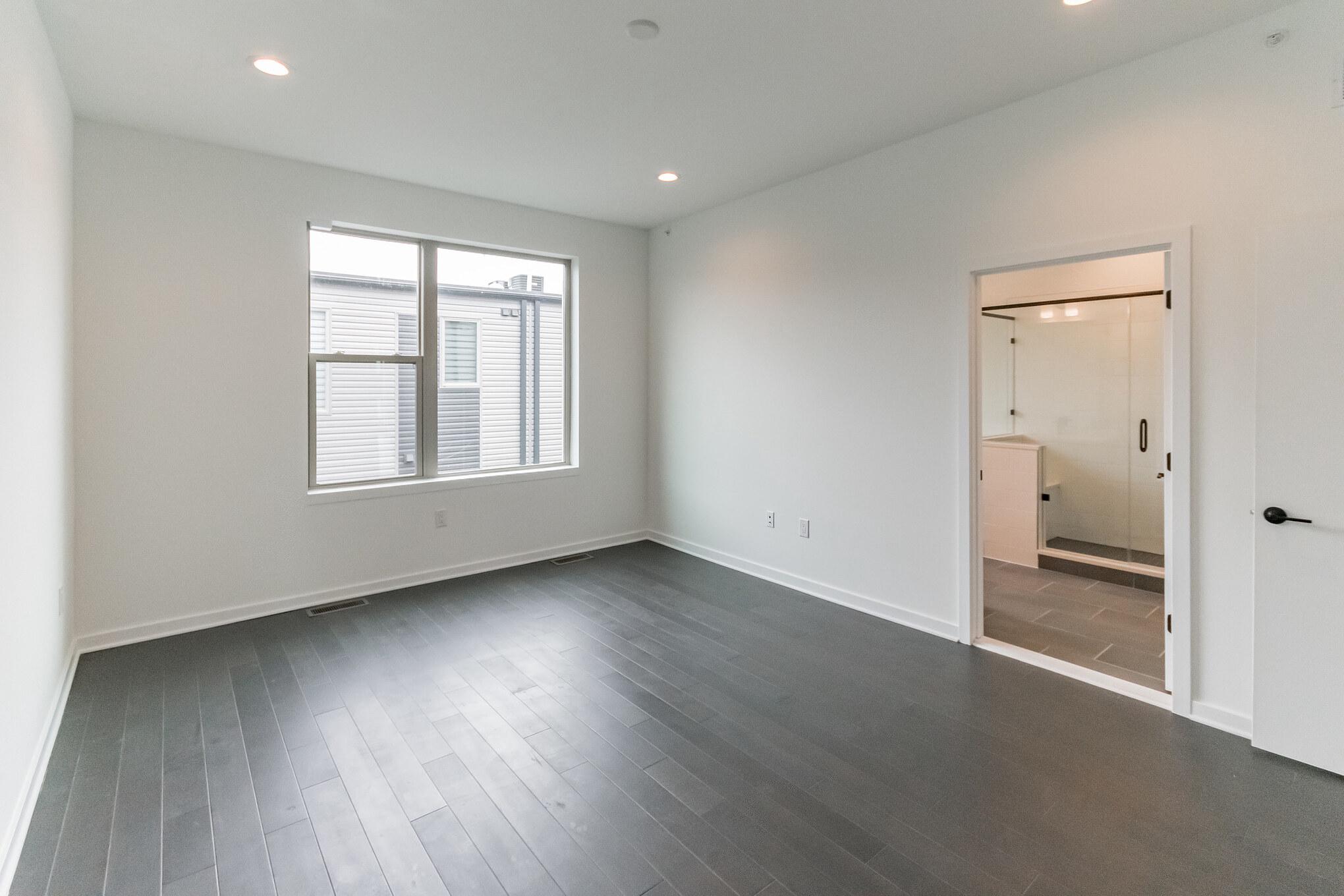 3111 PARKVIEW WALK