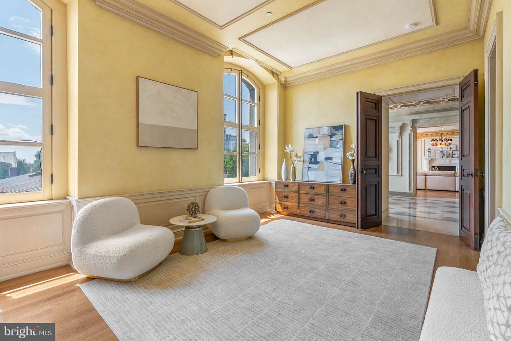 421 CHESTNUT STREET Unit: 401