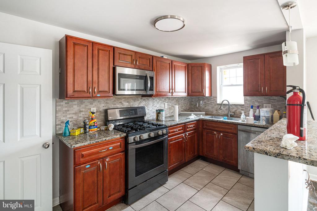 7436 DREXEL ROAD