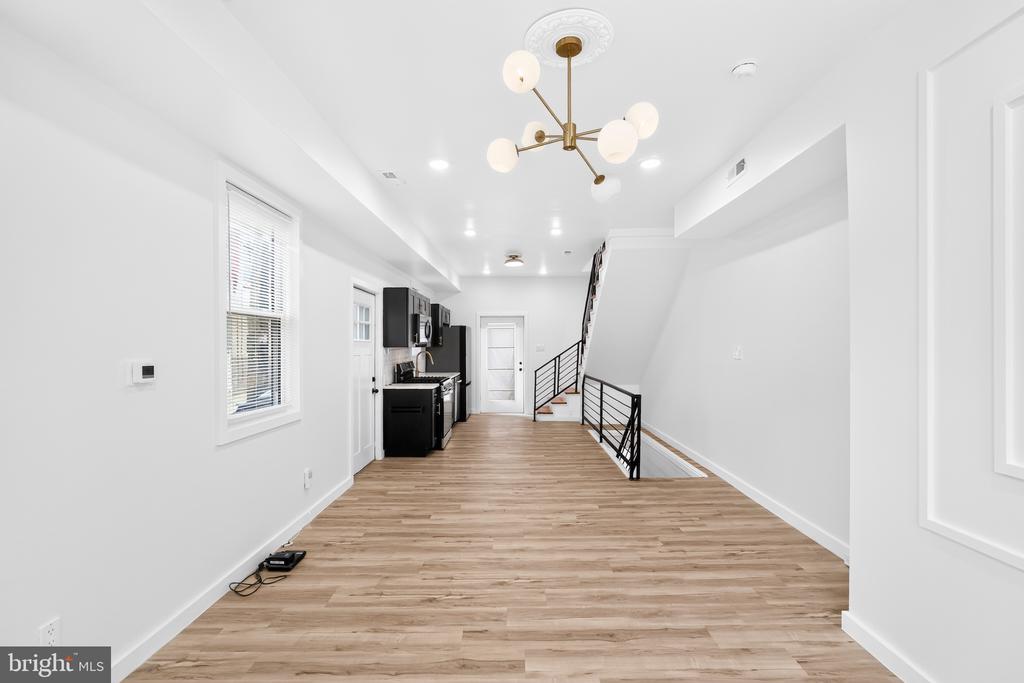 2613 TULIP STREET