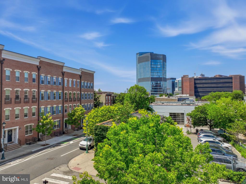 2429 SOUTH STREET Unit: UNIT C