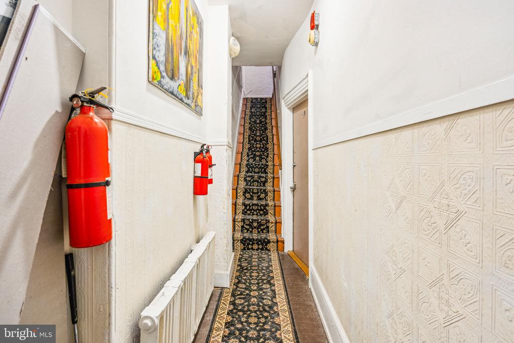 129 GAY STREET Unit: 2