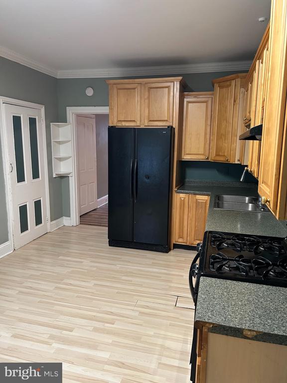 129 GAY STREET Unit: 2