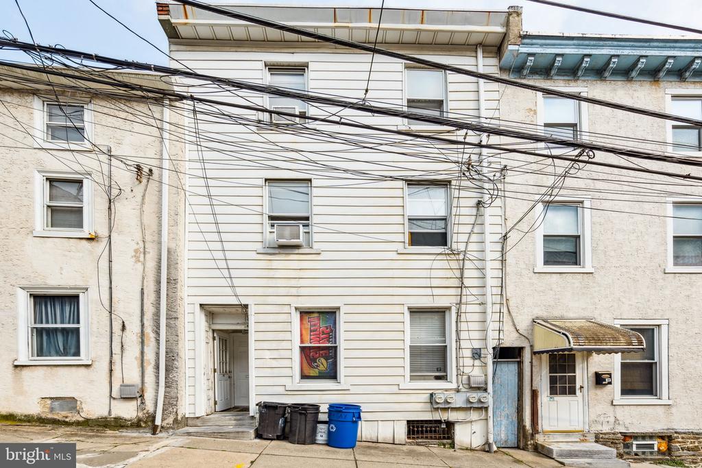 129 GAY STREET Unit: 2