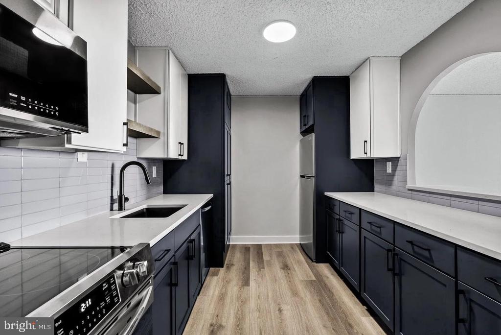 1500 LOCUST STREET Unit: 3714