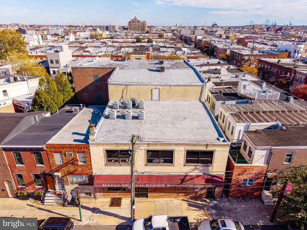 1939 S JUNIPER STREET