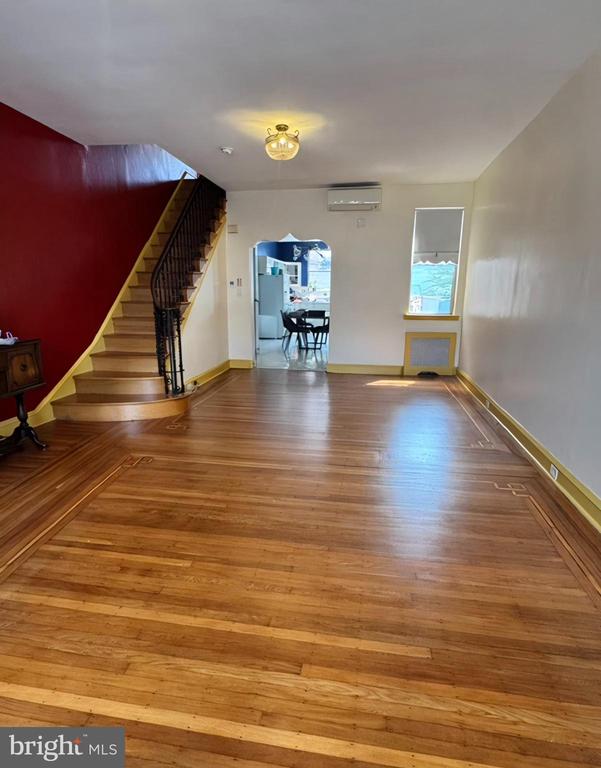926 SNYDER AVENUE