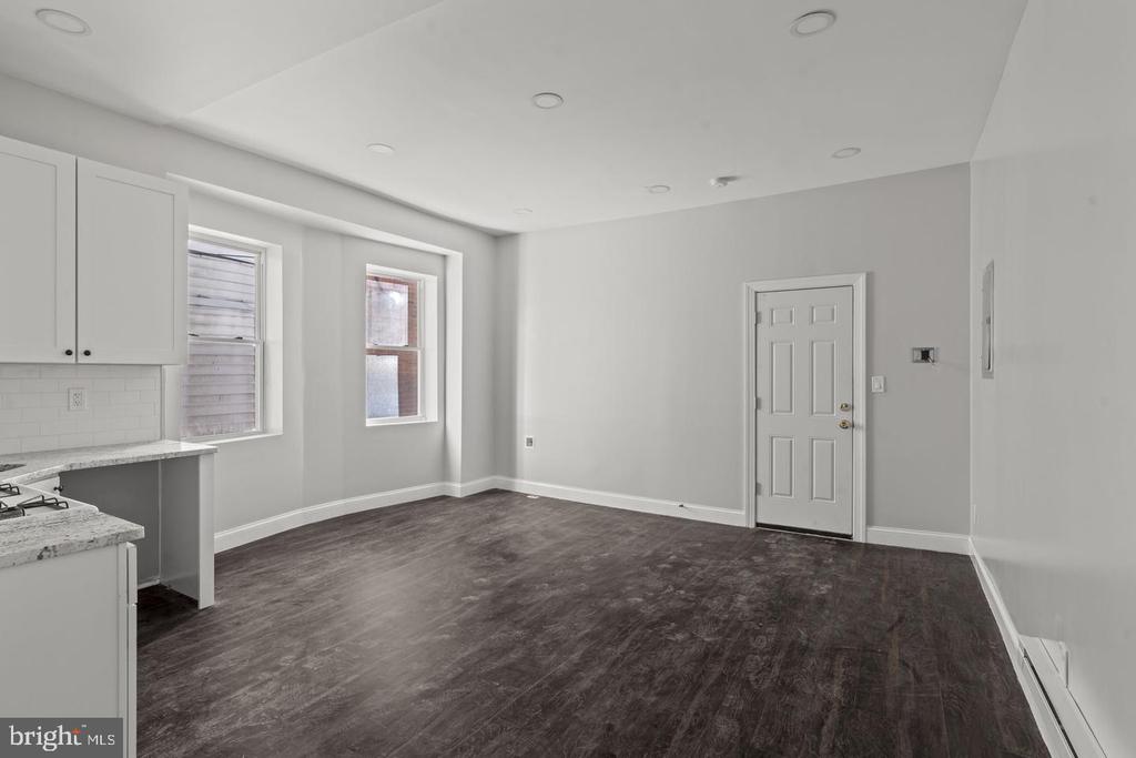 5237 CHESTER AVENUE Unit: 5