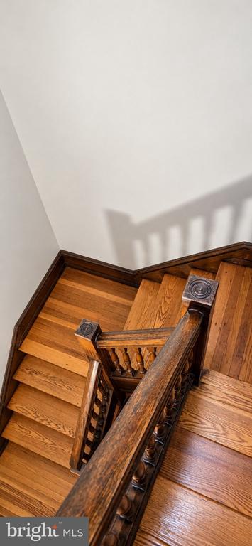 825 S 49TH STREET