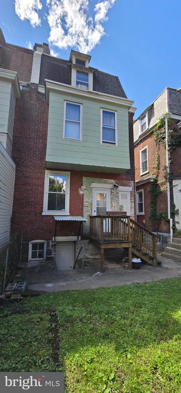 825 S 49TH STREET