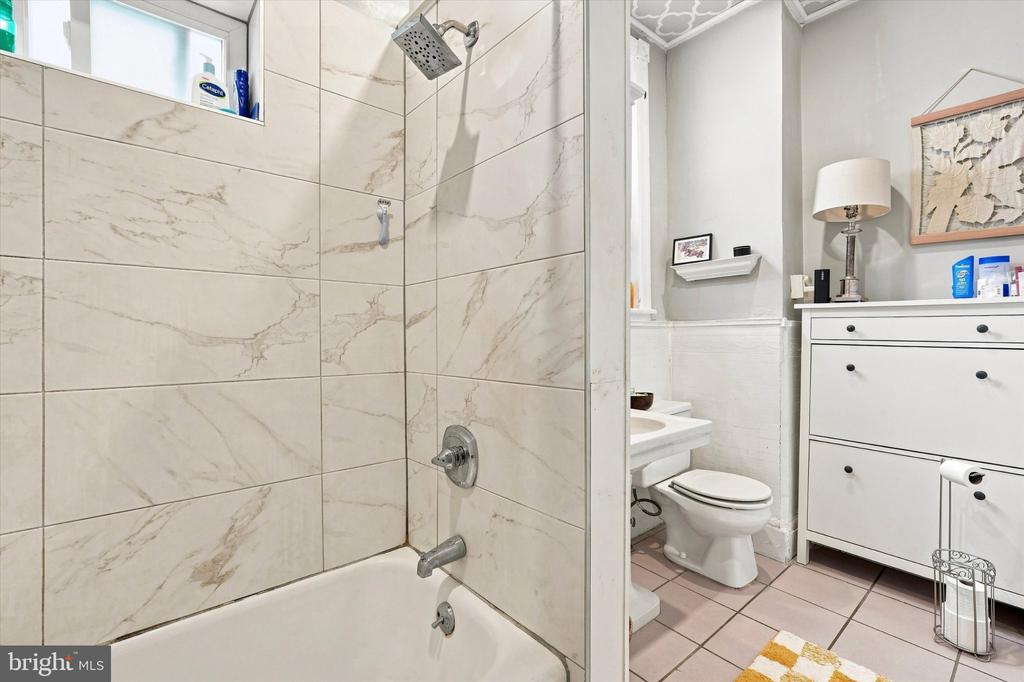 825 S 49TH STREET