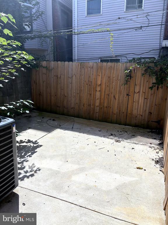 2524 CECIL B MOORE AVENUE Unit: 1