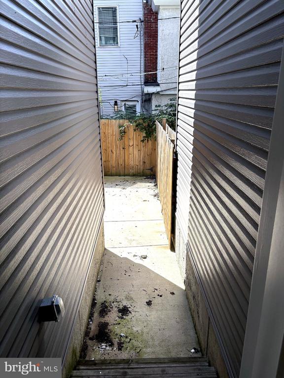 2524 CECIL B MOORE AVENUE Unit: 1