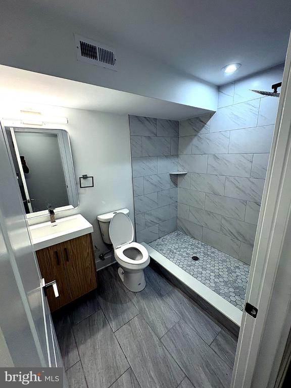 2524 CECIL B MOORE AVENUE Unit: 1