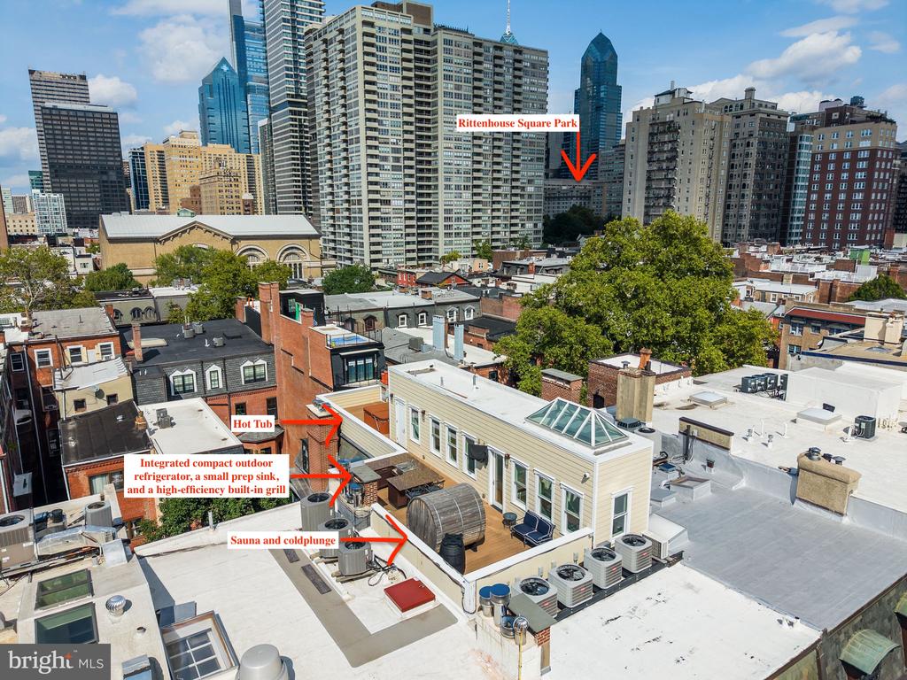 2015 DELANCEY PLACE