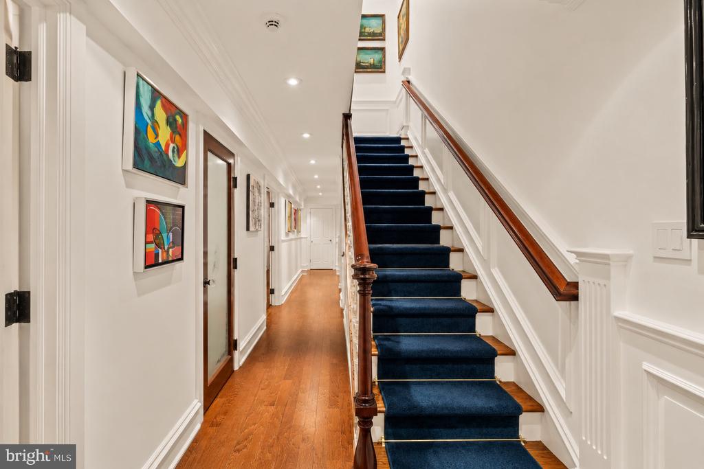 2015 DELANCEY PLACE