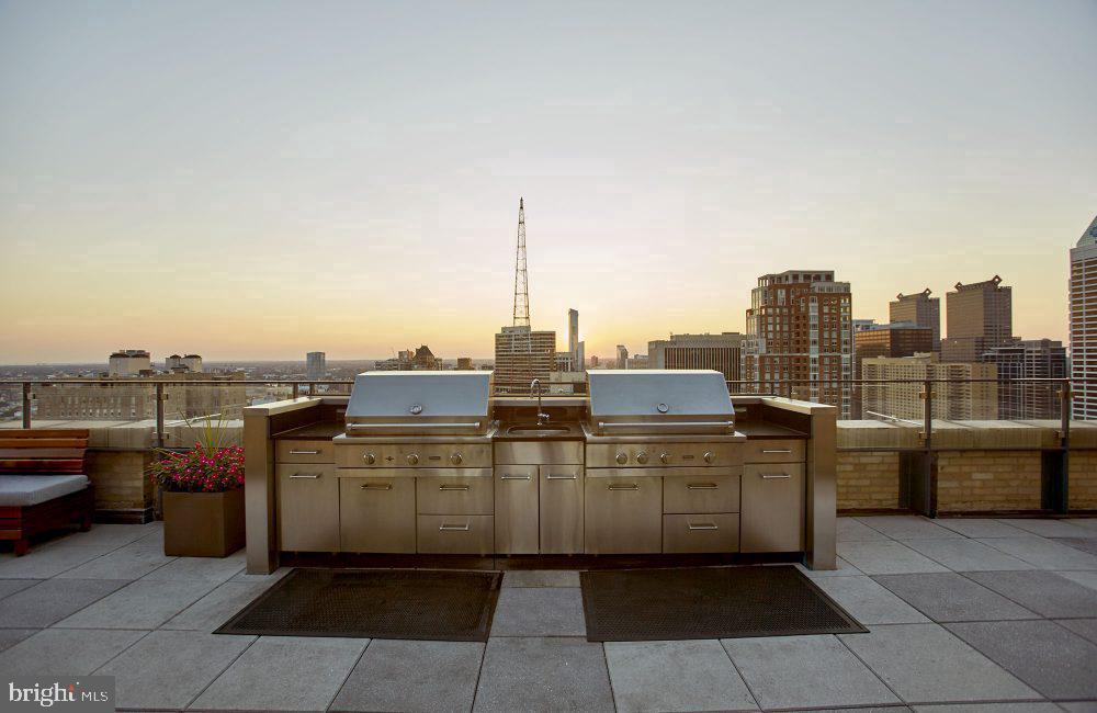 1616 WALNUT STREET Unit: 2210