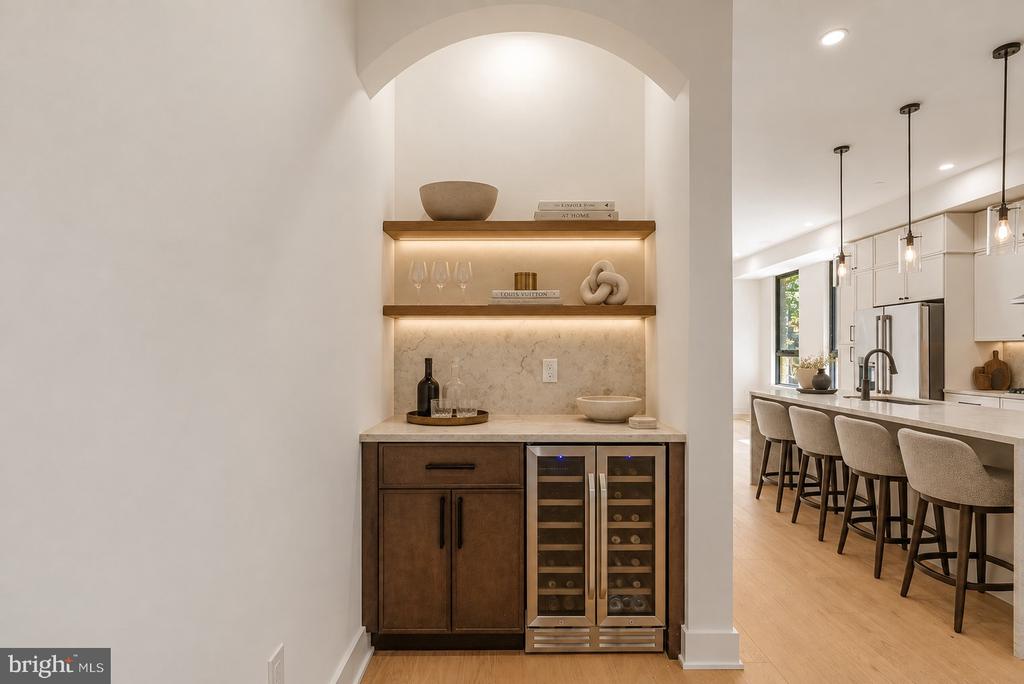 722 S 17TH STREET