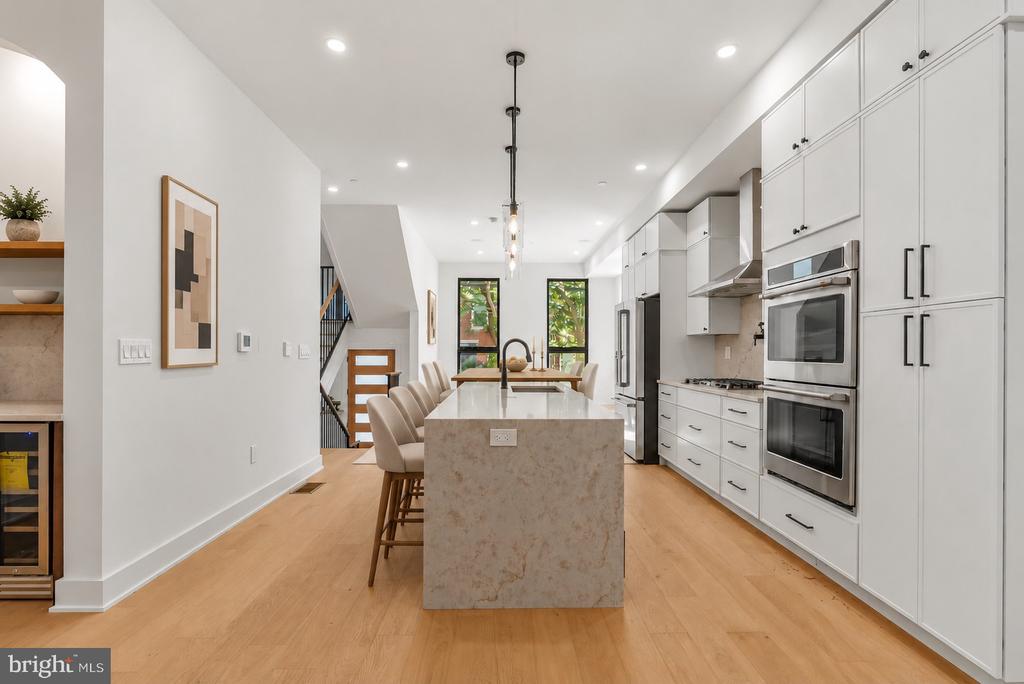 722 S 17TH STREET