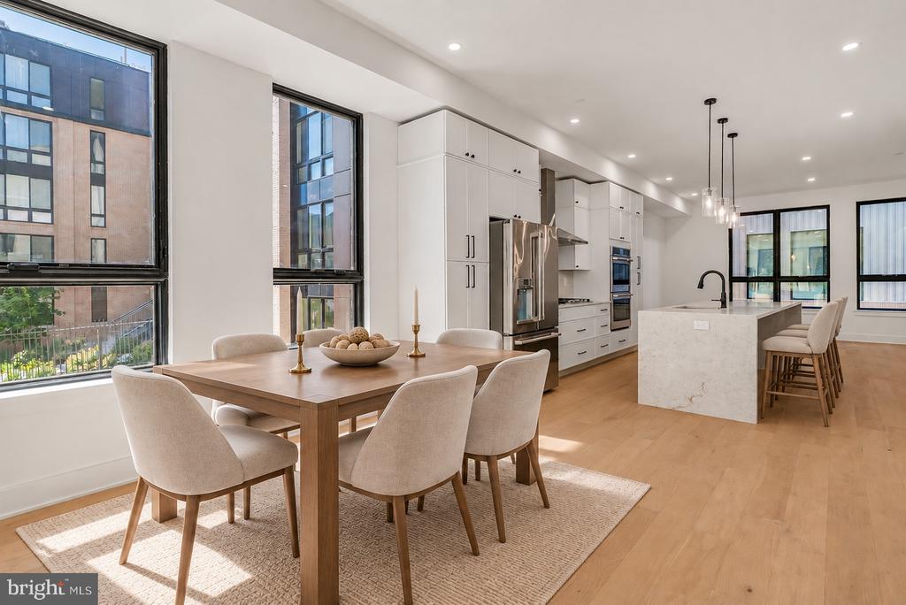 722 S 17TH STREET