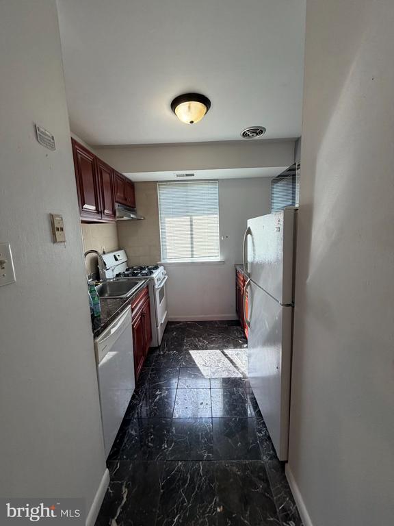 9921-00 BUSTLETON AVENUE Unit: Y10