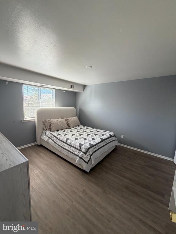 9921-00 BUSTLETON AVENUE Unit: Y10