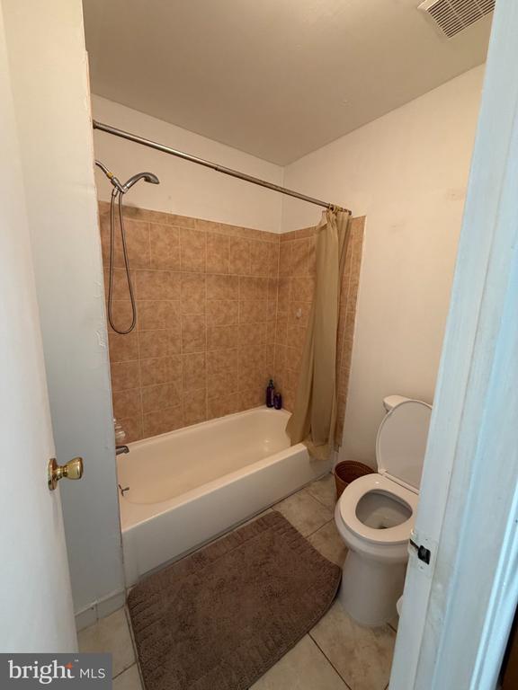 9921-00 BUSTLETON AVENUE Unit: Y10