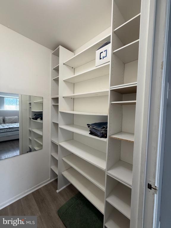 9921-00 BUSTLETON AVENUE Unit: Y10
