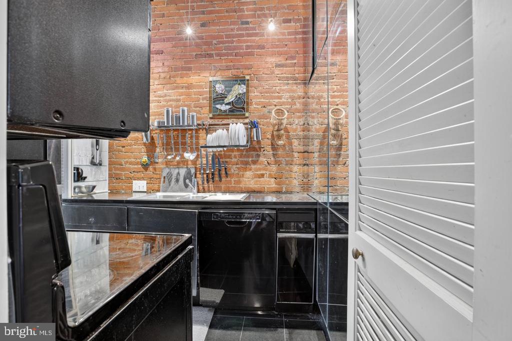 234 S 3RD STREET